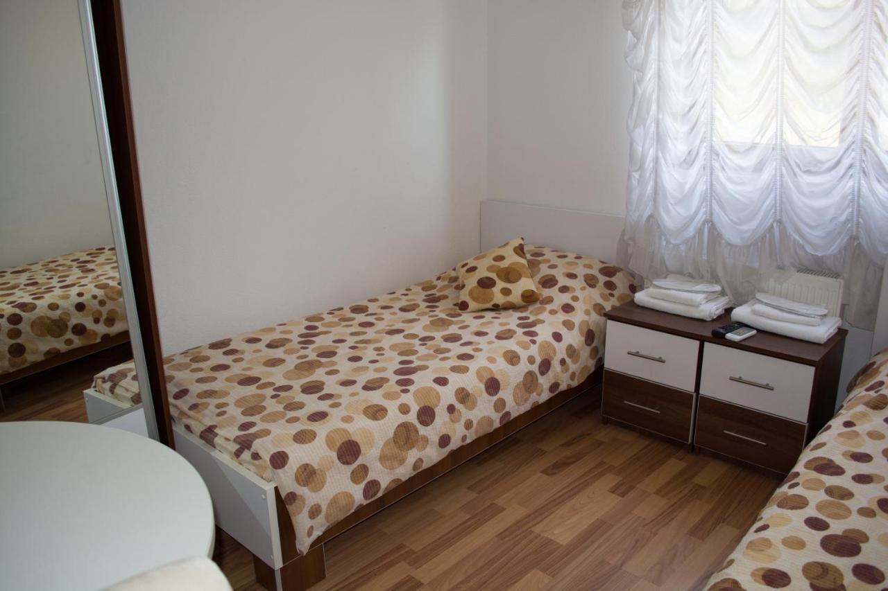 Villa Palma Guesthouse Мостар Стая снимка